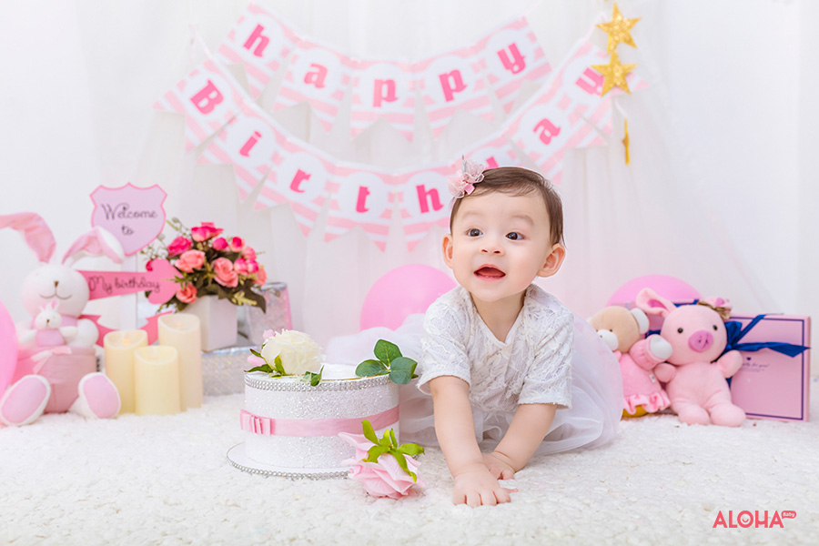 album ảnh bé sinh nhật 1 tuổi Nhật Ánh